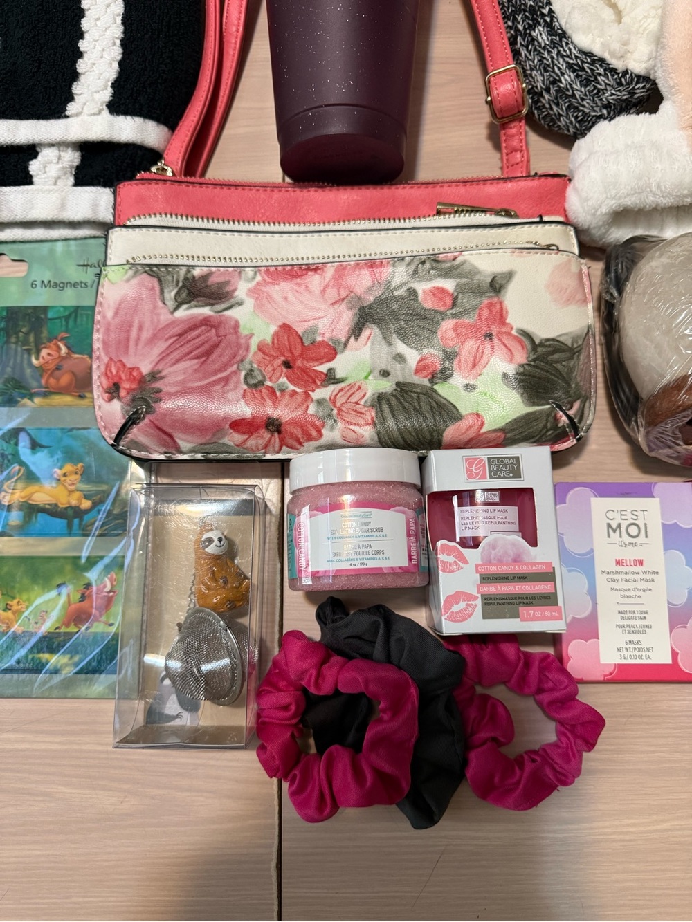 Bundle Of Random Stuff - Picture 5 of 7